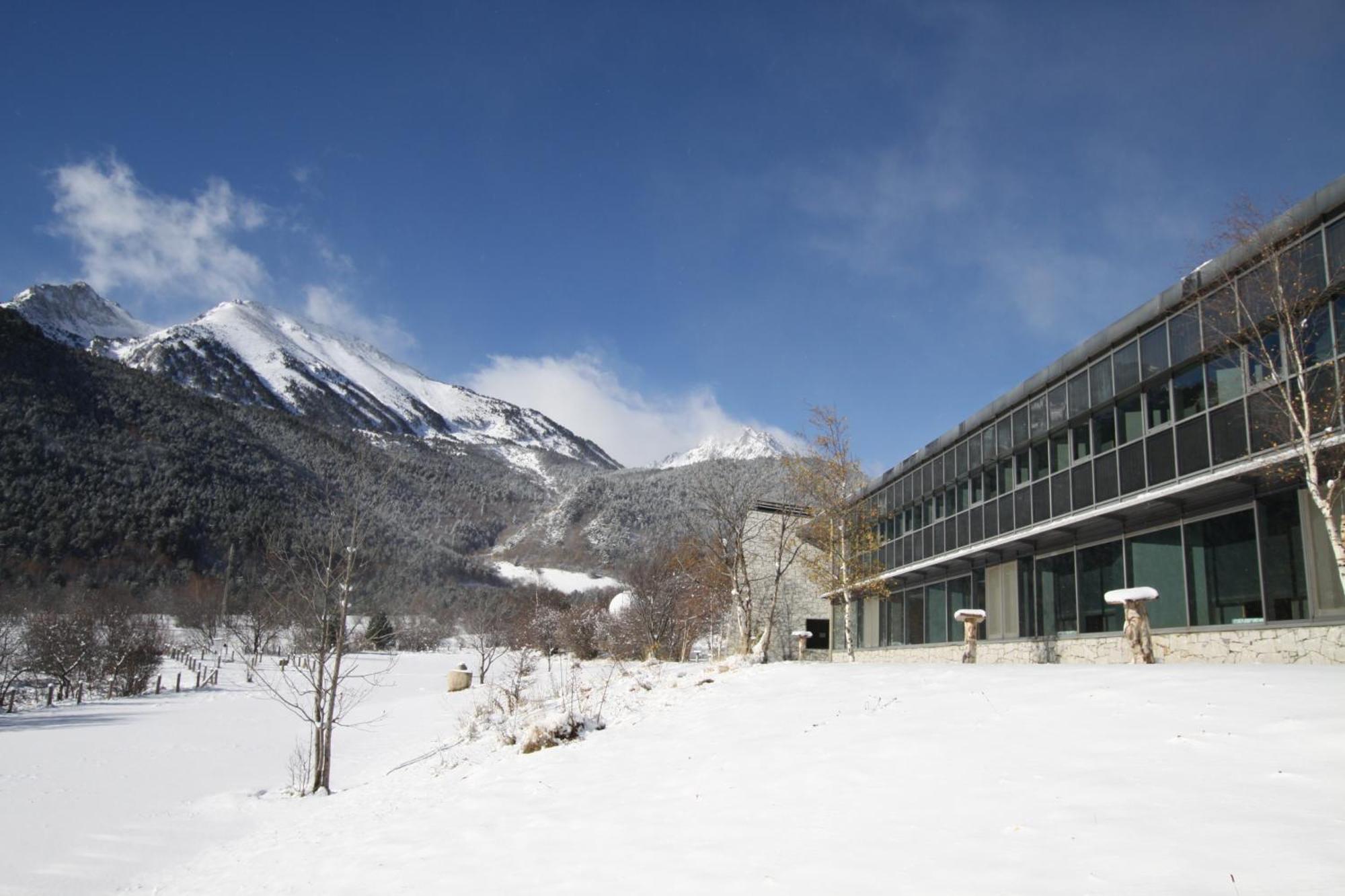 Monnatura Pirineus Son Del Pi Exteriér fotografie